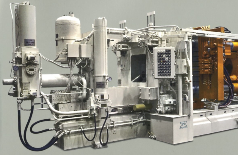 Fig. 4: Casting drive with pressure accumulators at a die casting machine manufactured by Idra Pressen AG