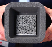 Fig. 7: Integrated foam ceramic filter (Foseco Foundry Division Vesuvius GmbH)